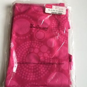 All-in-one organizer